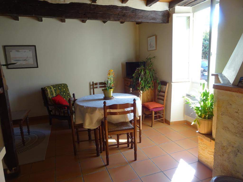 La Maison Des Cornieres Fourcès Εξωτερικό φωτογραφία